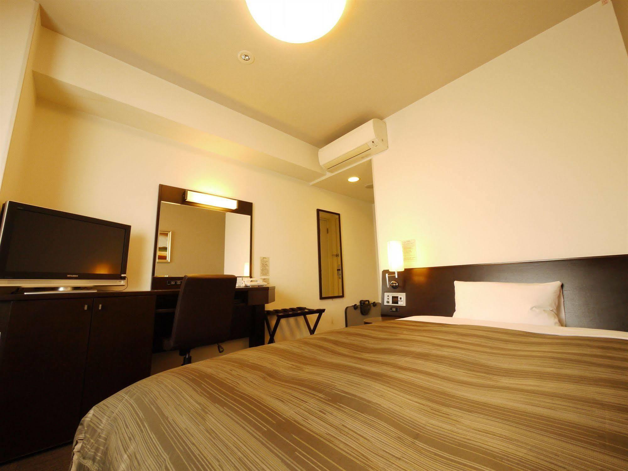 Hotel Route-Inn Shibukawa מראה חיצוני תמונה